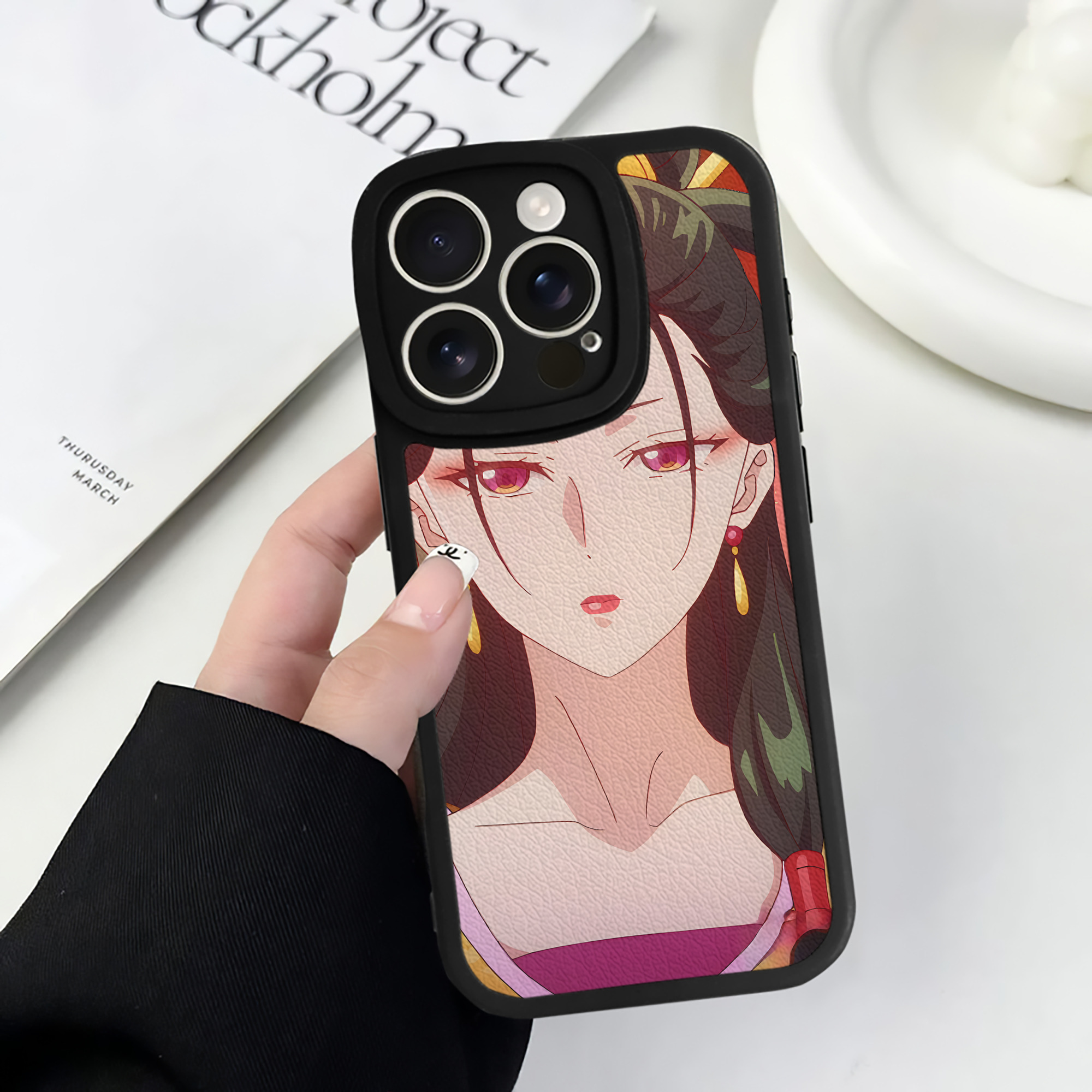 薬屋のひとりごと The Apothecary Diaries 【iPhone 16シリーズ対応】シリコンスマホケース（レザー調） 材質：シリコン